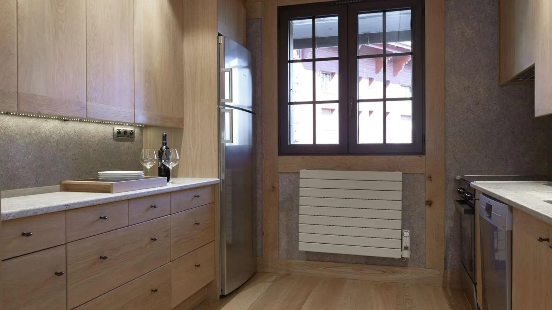 Duplex 4 Pers A Courchevel 1850 - Luxe Et Confort Au Pied Des Pistes - Fr-1-631-175 Apartamento